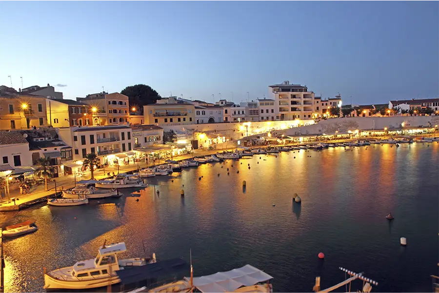 Vista paseo marítimo de Villacarlos